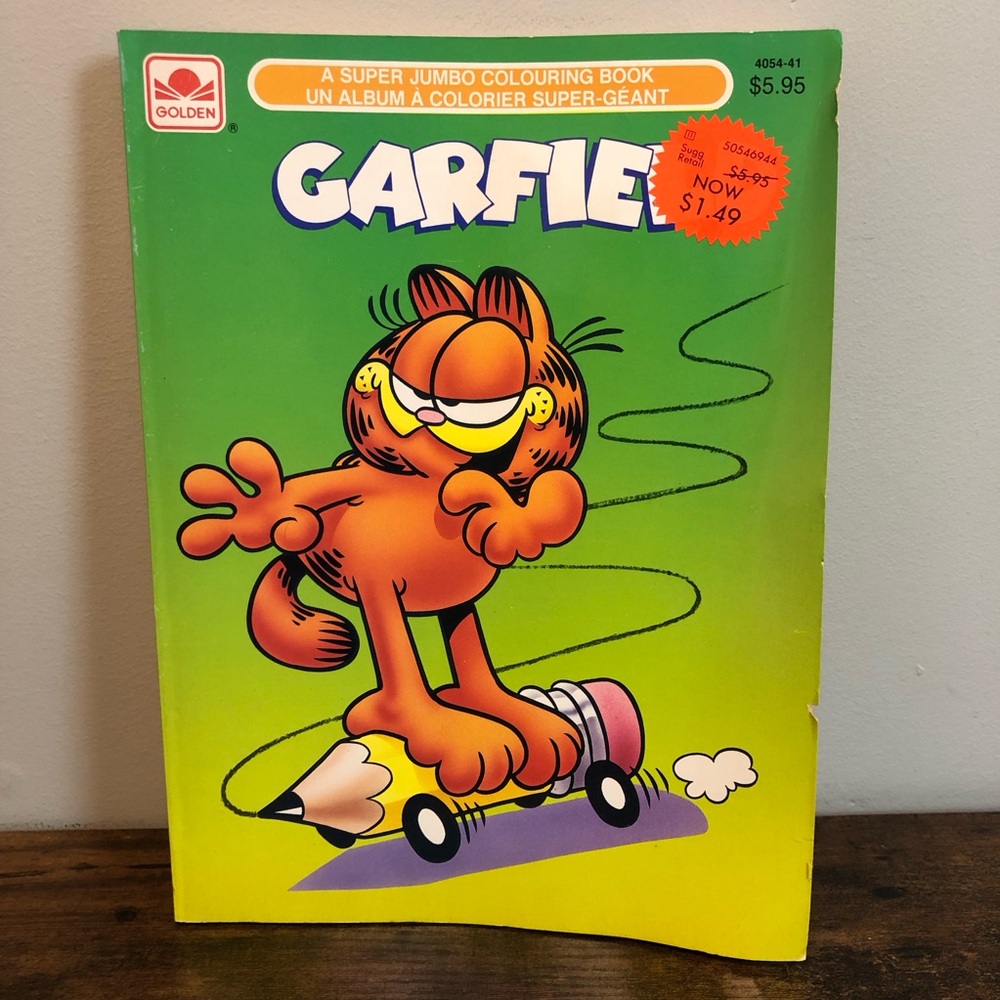 Vintage Golden Garfield Super Jumbo Colouring Book